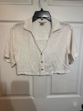 Kirious White Cropped Button-Front Top